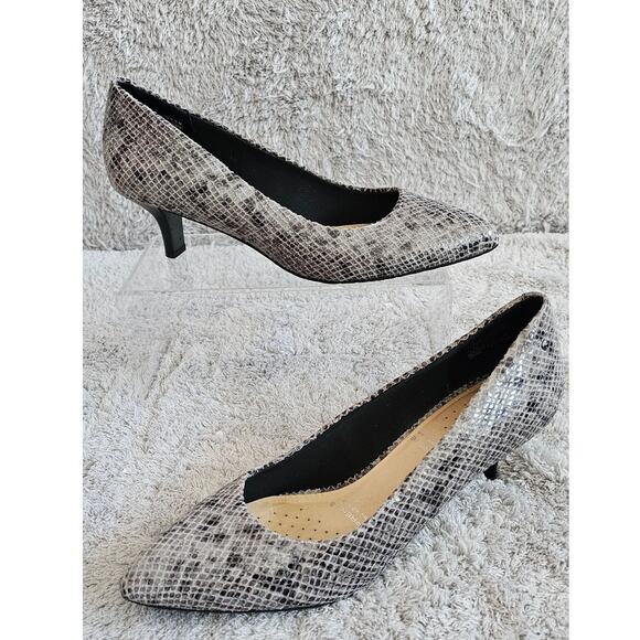 Rockport Adidas Snakeskin White and Gray Leather Kitten Heel Pumps Womens‎ Sz 9M - Picture 1 of 6